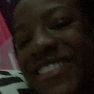 Meet your Posher, Janyla